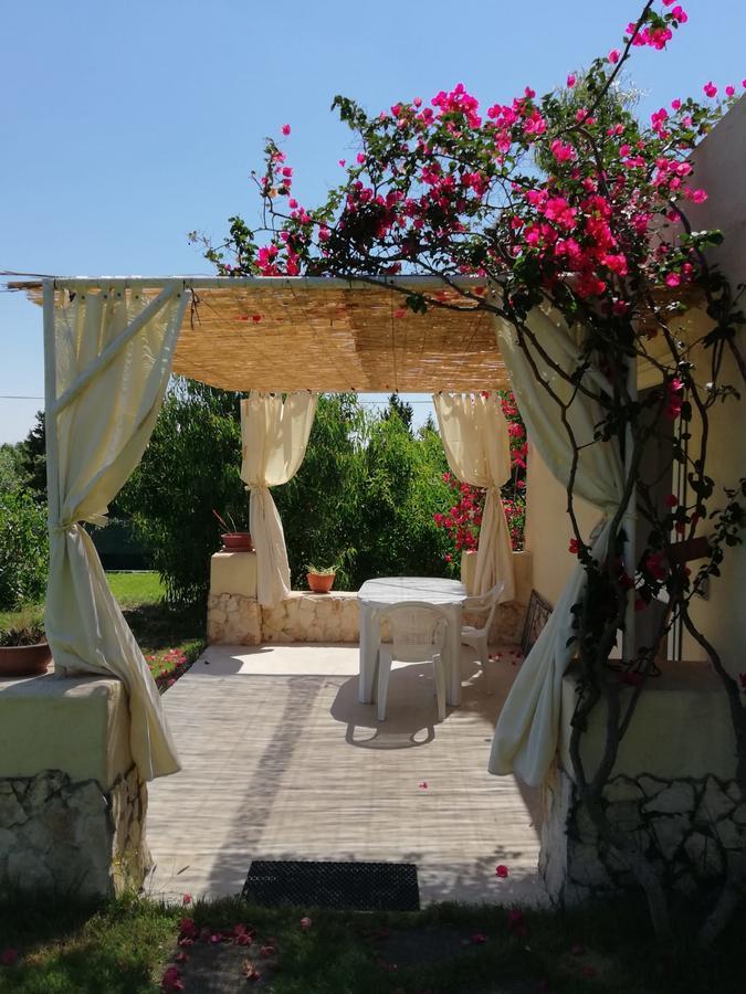 Borgo Degli Ulivi Depandance Villa Capoterra Luaran gambar